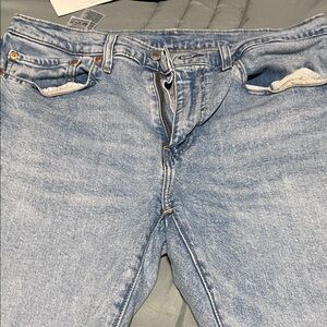 Levi's Men's Light Blue Straight Jeans - Classic Five-Pocket